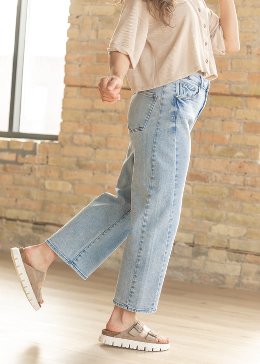 Cropped High Rise Barrel Jeans FF Pants