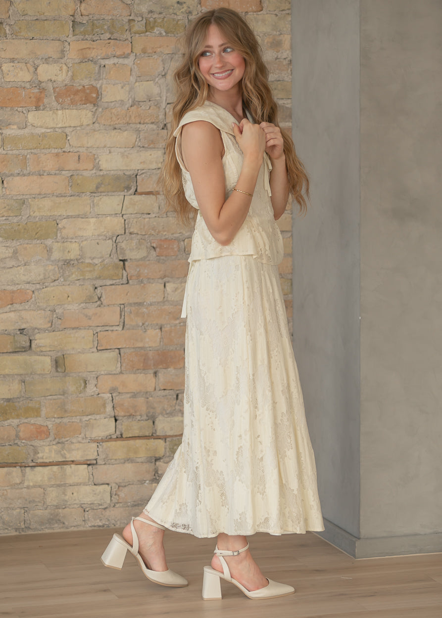 Delicate Lace Sleeveless Top & Skirt Set