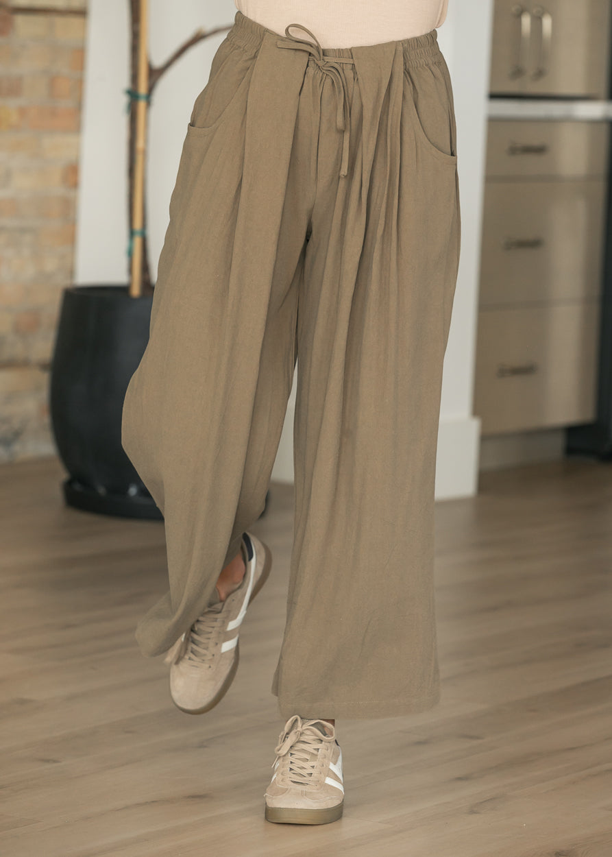 Drawstring Pleated Relaxed Pants FF Pants