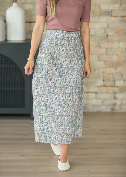 Braylyn Berry Floral Midi Skirt