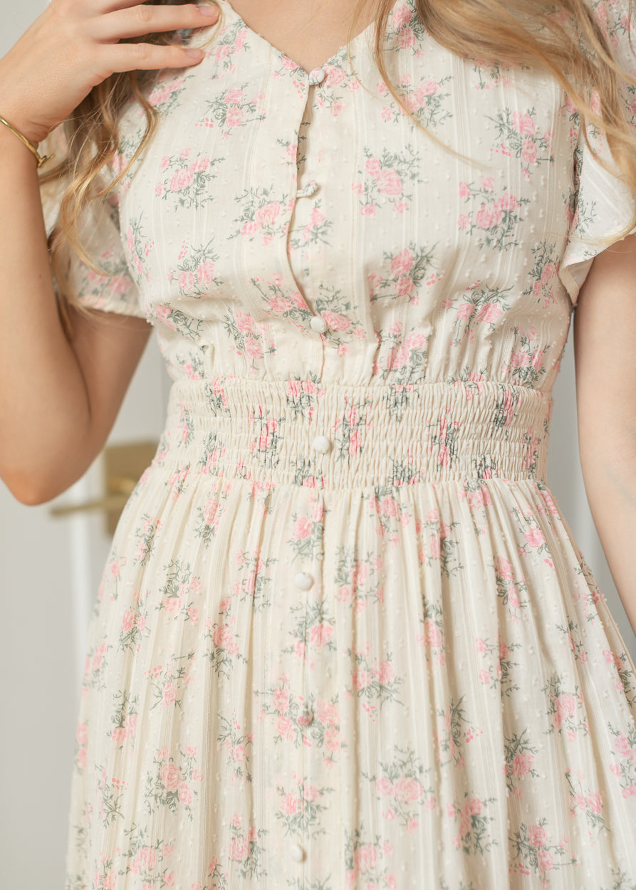 Elegant floral print maxi dress with soft movement and flow