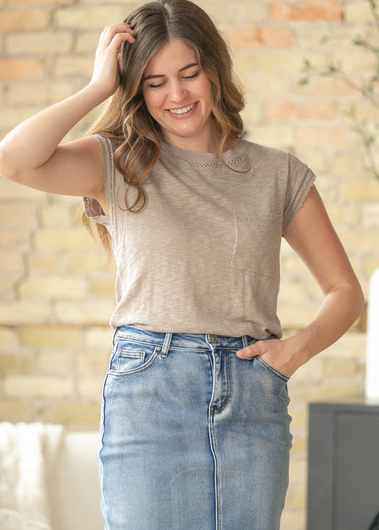 Knit Rib Detail Front Pocket Top