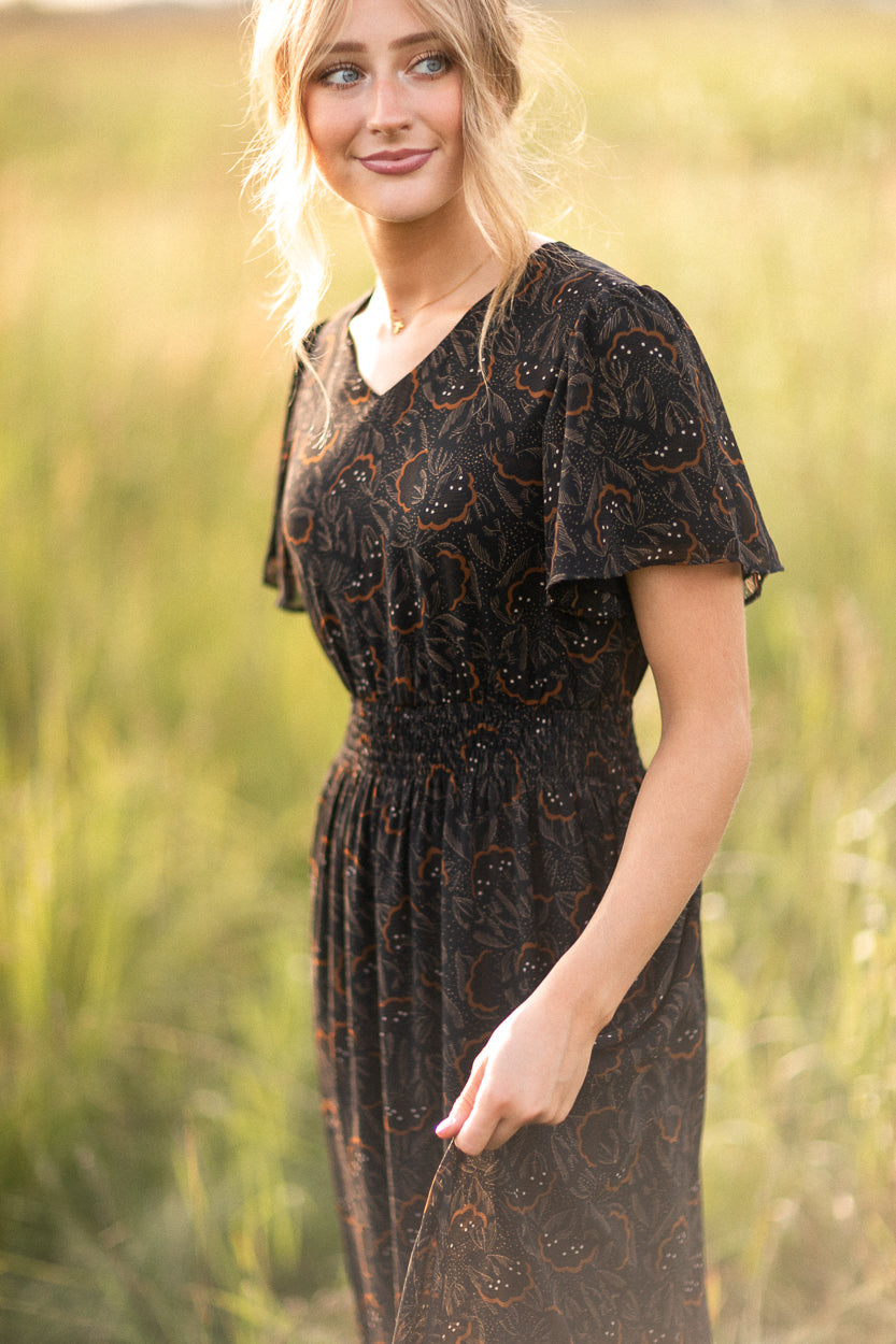 Isabella Black Floral Leaf Maxi Dress