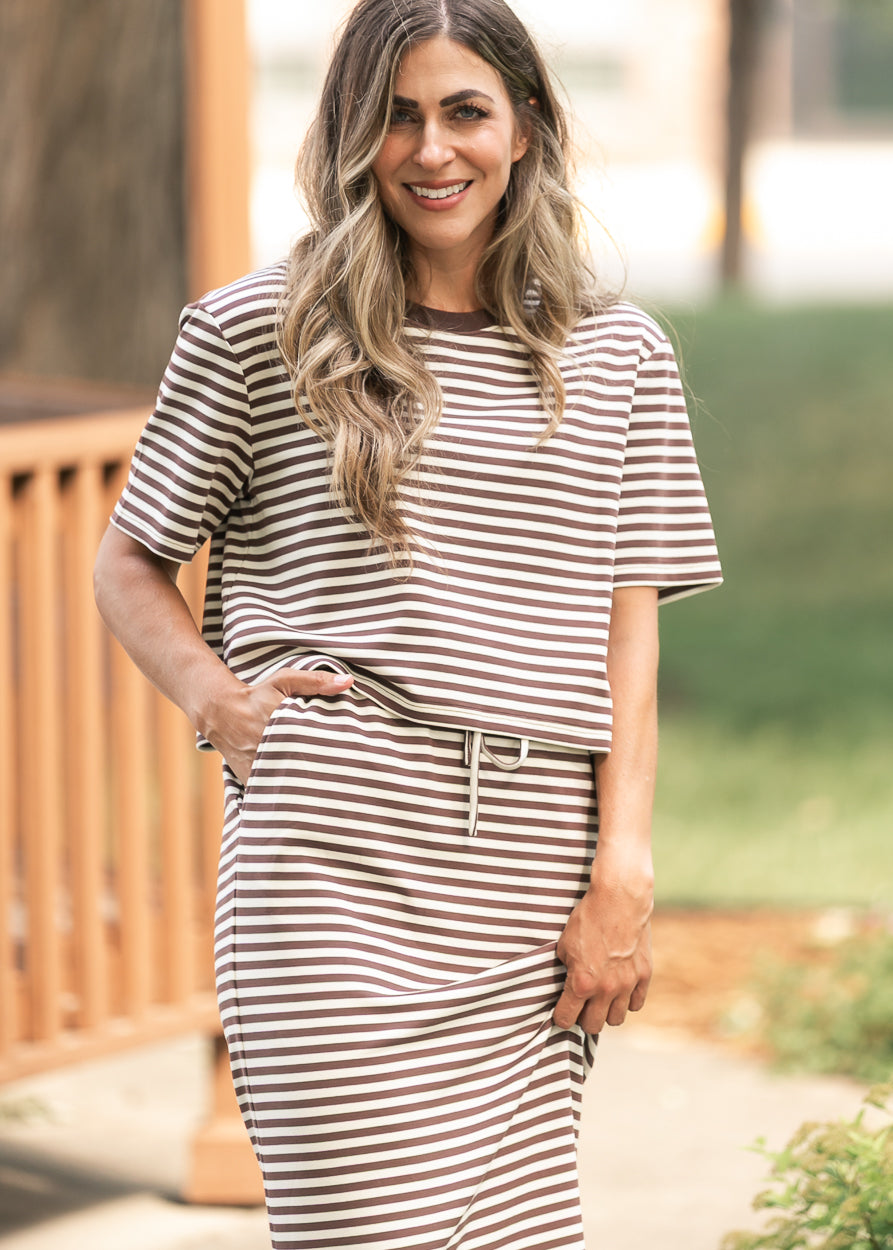 Chocolate stripe boxy tee styled outdoors with the matching Jordan maxi skirt.