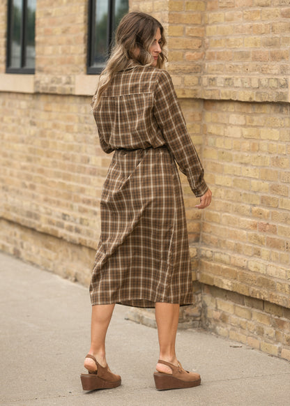 Kimberly plaid midi dress styled with neutral flats for an easy fall outfit.