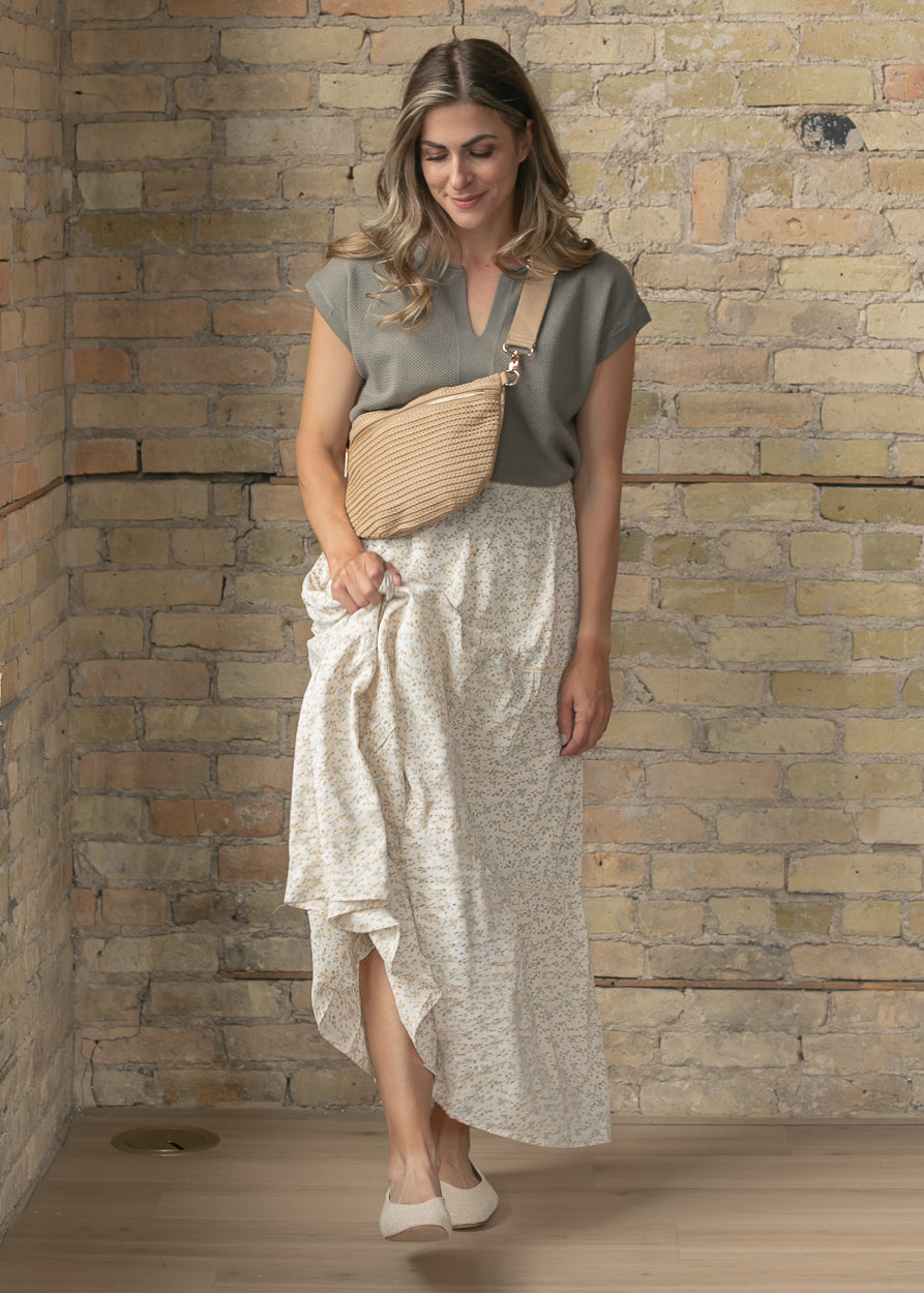 Knit V Neck Short Sleeve Top