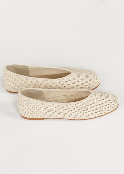 MIA™ Kinsley Natural Flat