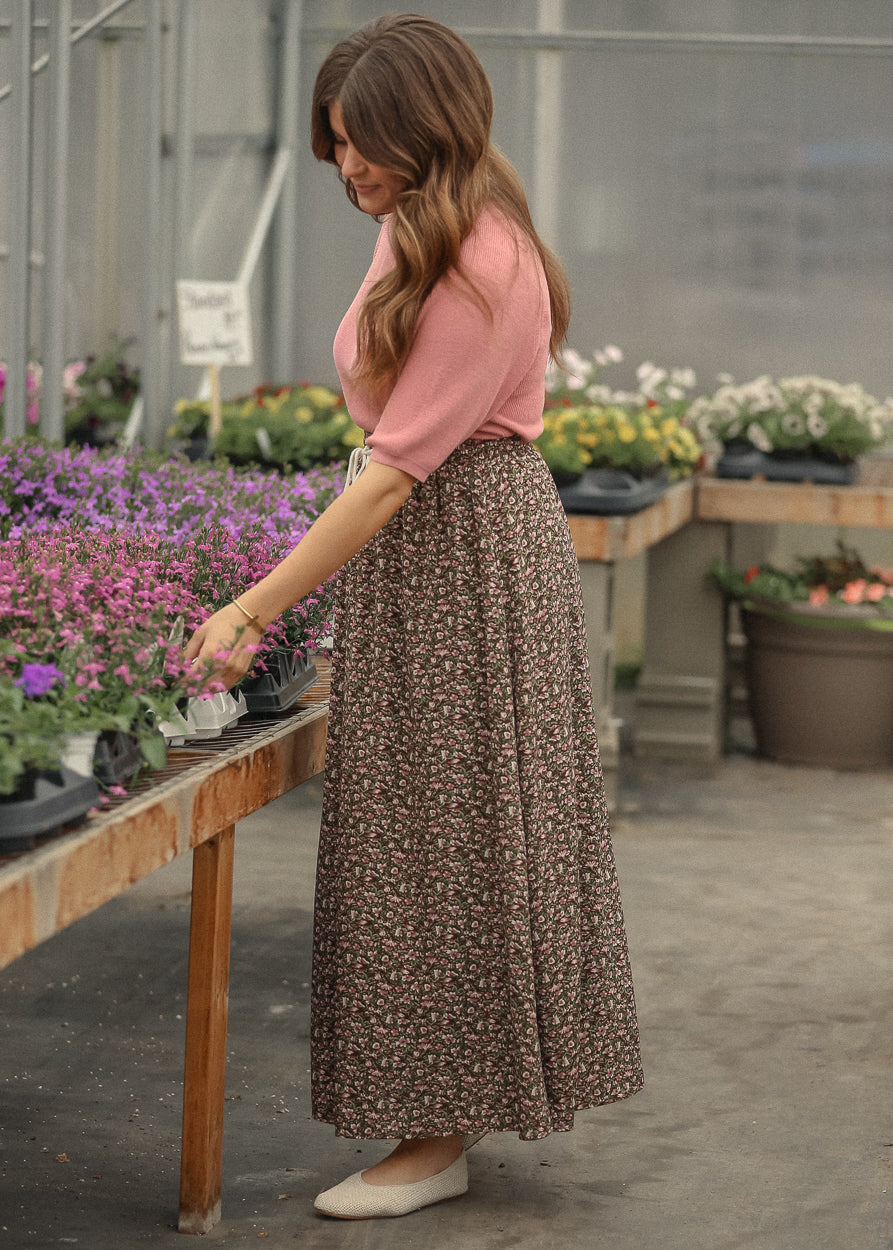 Side view of floral maxi skirt with elastic waist
