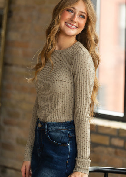 Fitted olive printed top with crew neckline and long sleeves