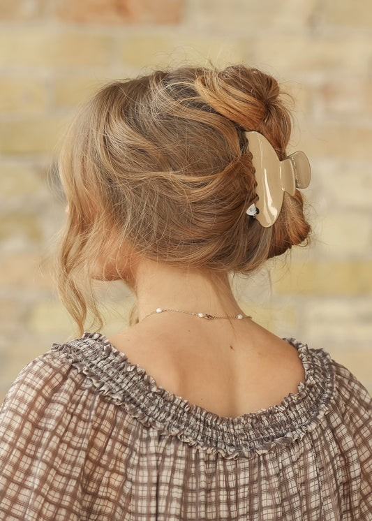 Simple Beige Claw Clip