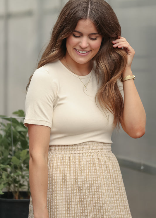 Essential Cream Ribbed Half Sleeve Tee
