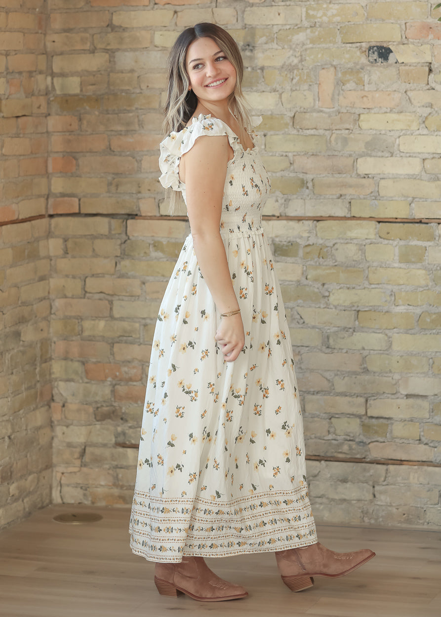spot print midi dress Petite Pink Spot-Print Puff-Sleeve Midi Dress – Ro&Zo