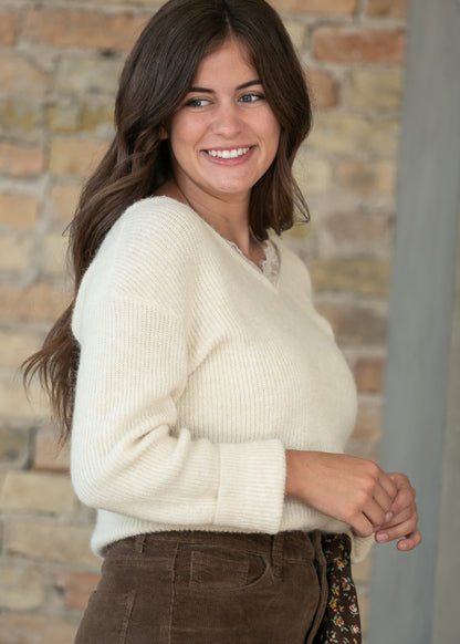 Long Sleeve Lace Collar Sweater