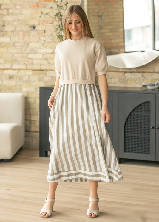 Stripe Short Sleeve Sweater Maxi Dress FF Dresses