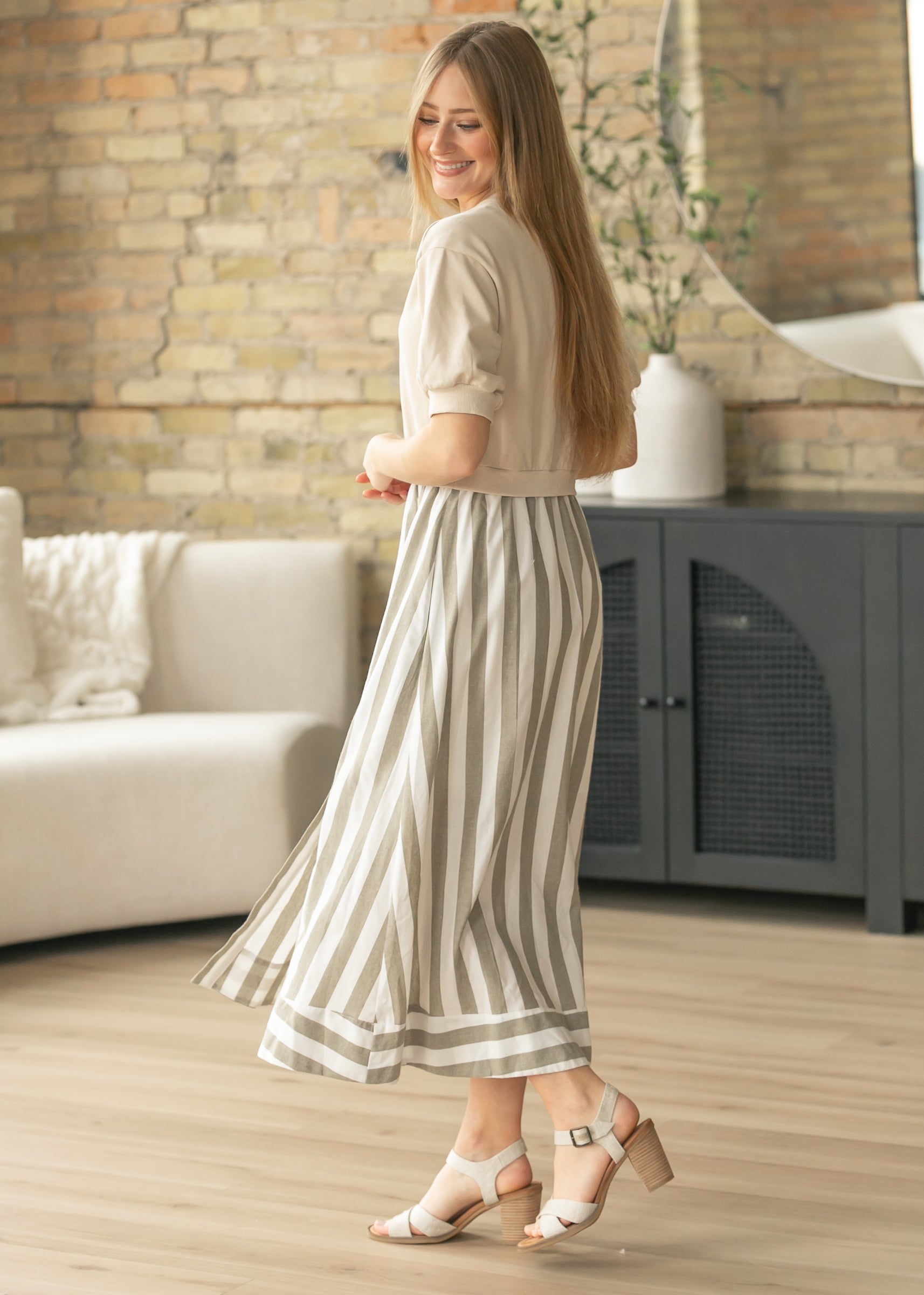 Stripe Short Sleeve Sweater Maxi Dress FF Dresses