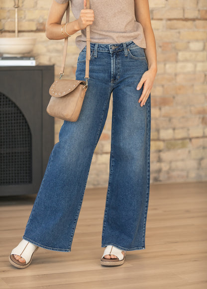 Ultra Wide Leg Jeans
