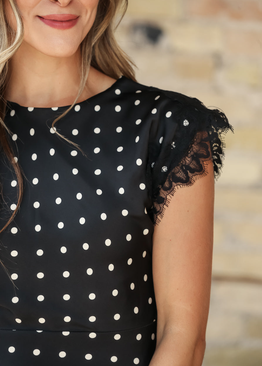 Asymmetrical Lace Hem Midi Dress FF Dresses