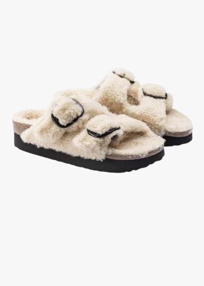 Birkenstock® Women's Arizona Big Buckle Shearling Shoes