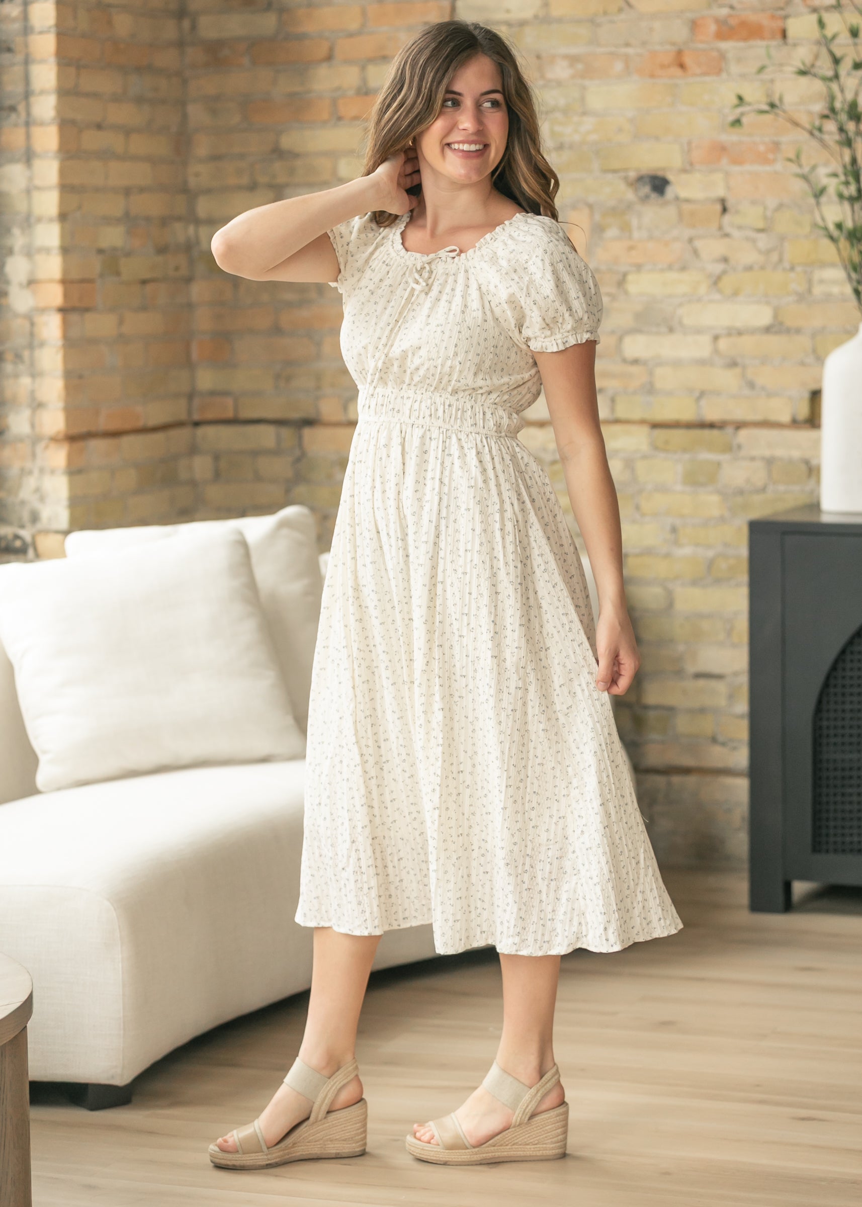 princess polly baby blue dress MISSGUIDED Puff Sleeve Square Neck Empire Waist Flowy A-Line Mini Dress ｜MISSGUIDED main image 0