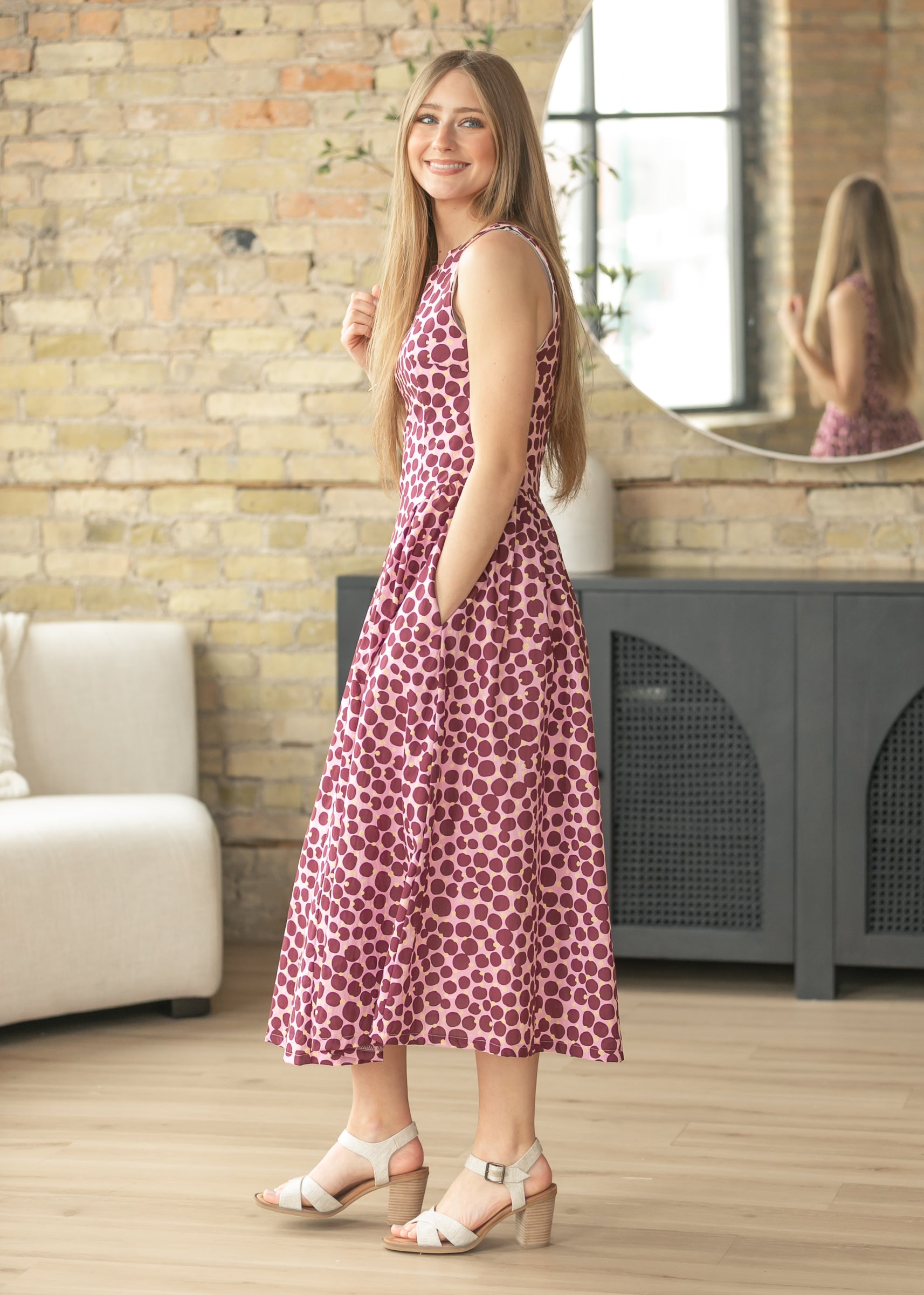 Boatneck Sleeveless  Midi Dress FF Dresses