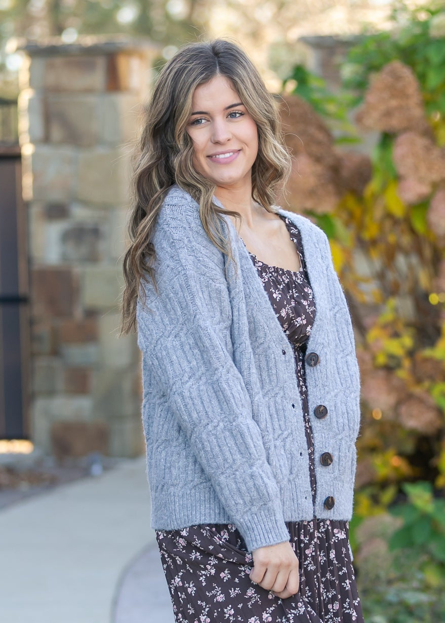 Button Down Cable Knit Cardigan FF Layering Essentials
