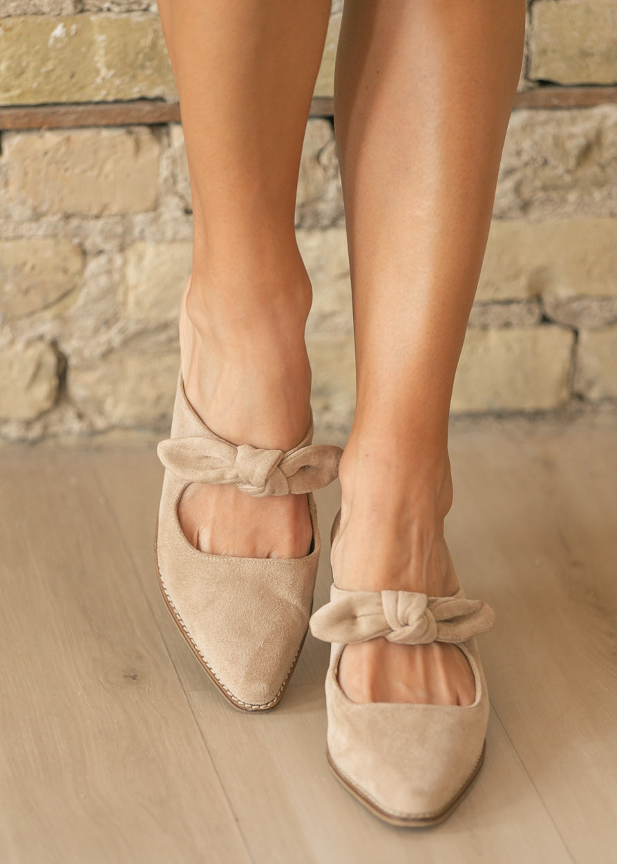 Corky's Camel Faux Suede Bow Detail Mule | Inherit Co. – Inherit Co.