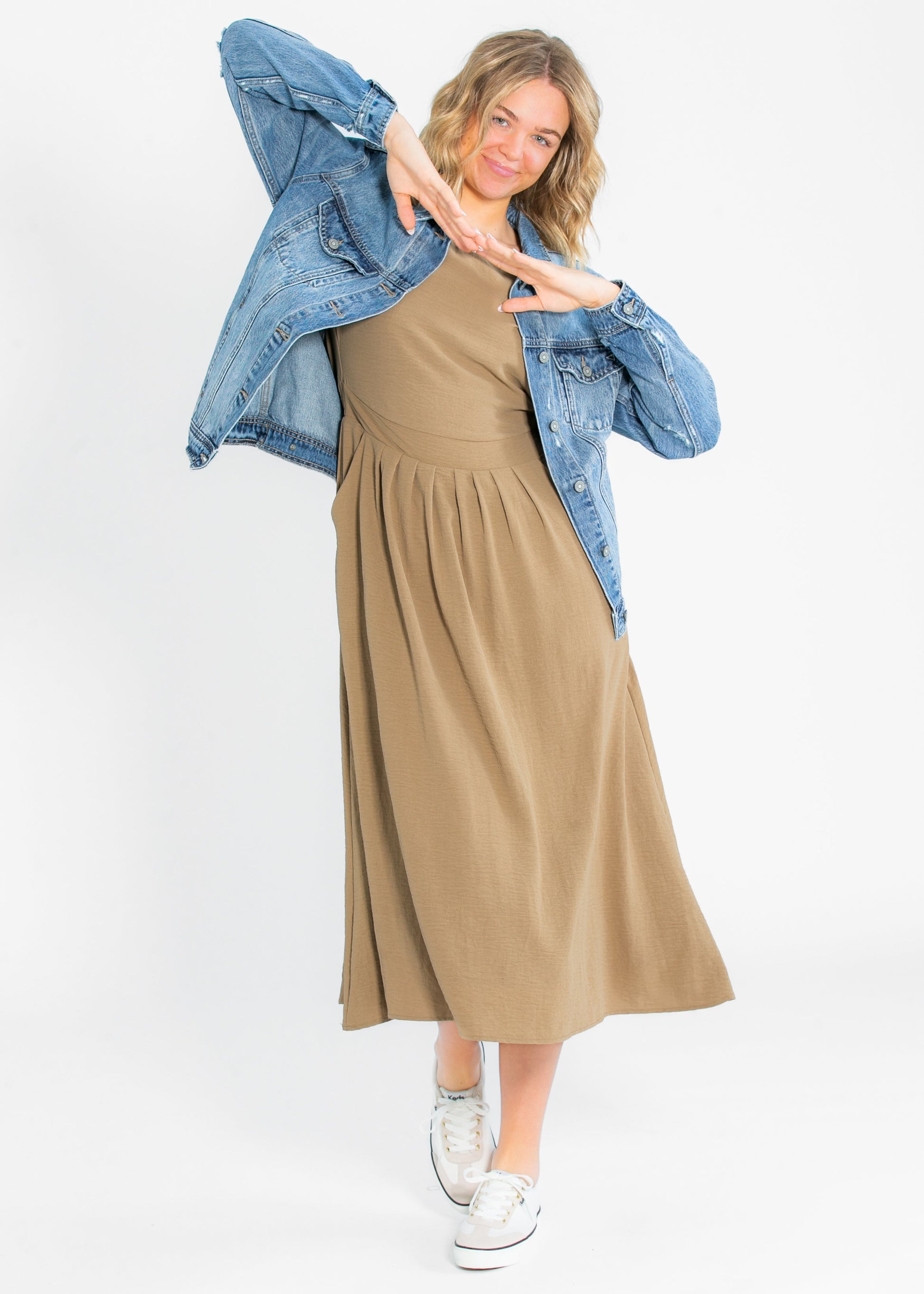 Cassia Dolman Sleeve Midi Dress IC Dresses