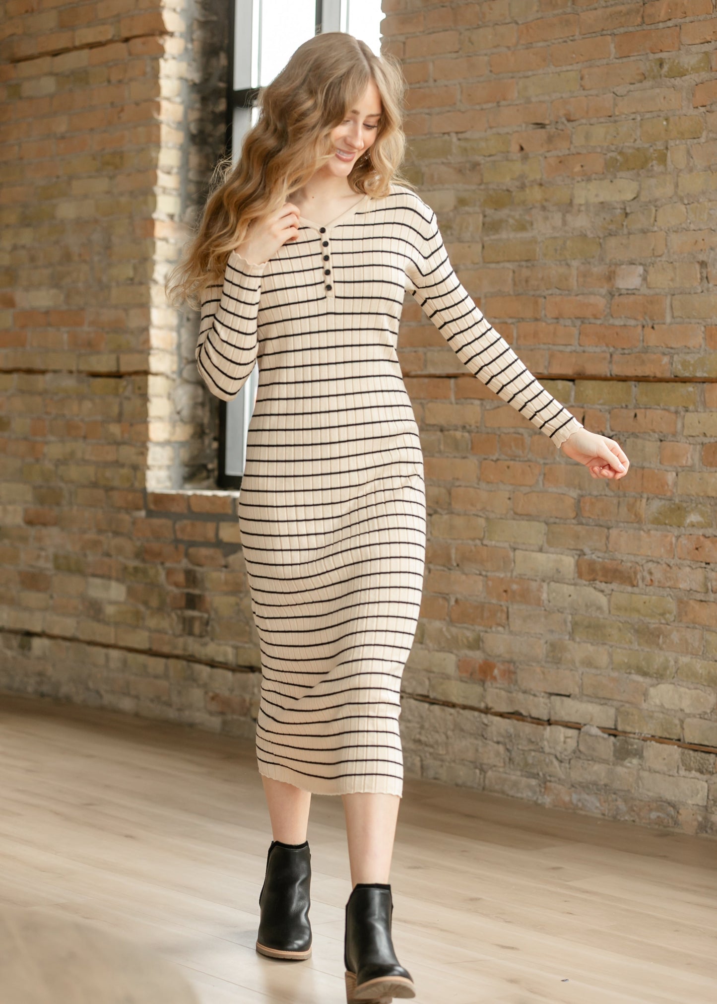 Cassie Knit Midi Dress IC Dresses