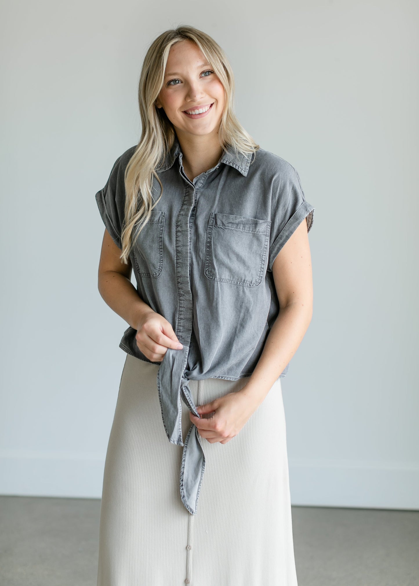 Chambray Short Sleeve Knotted Top Tops