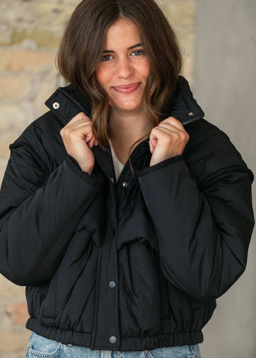 Cropped Snap Front Puffer Jacket FF Tops