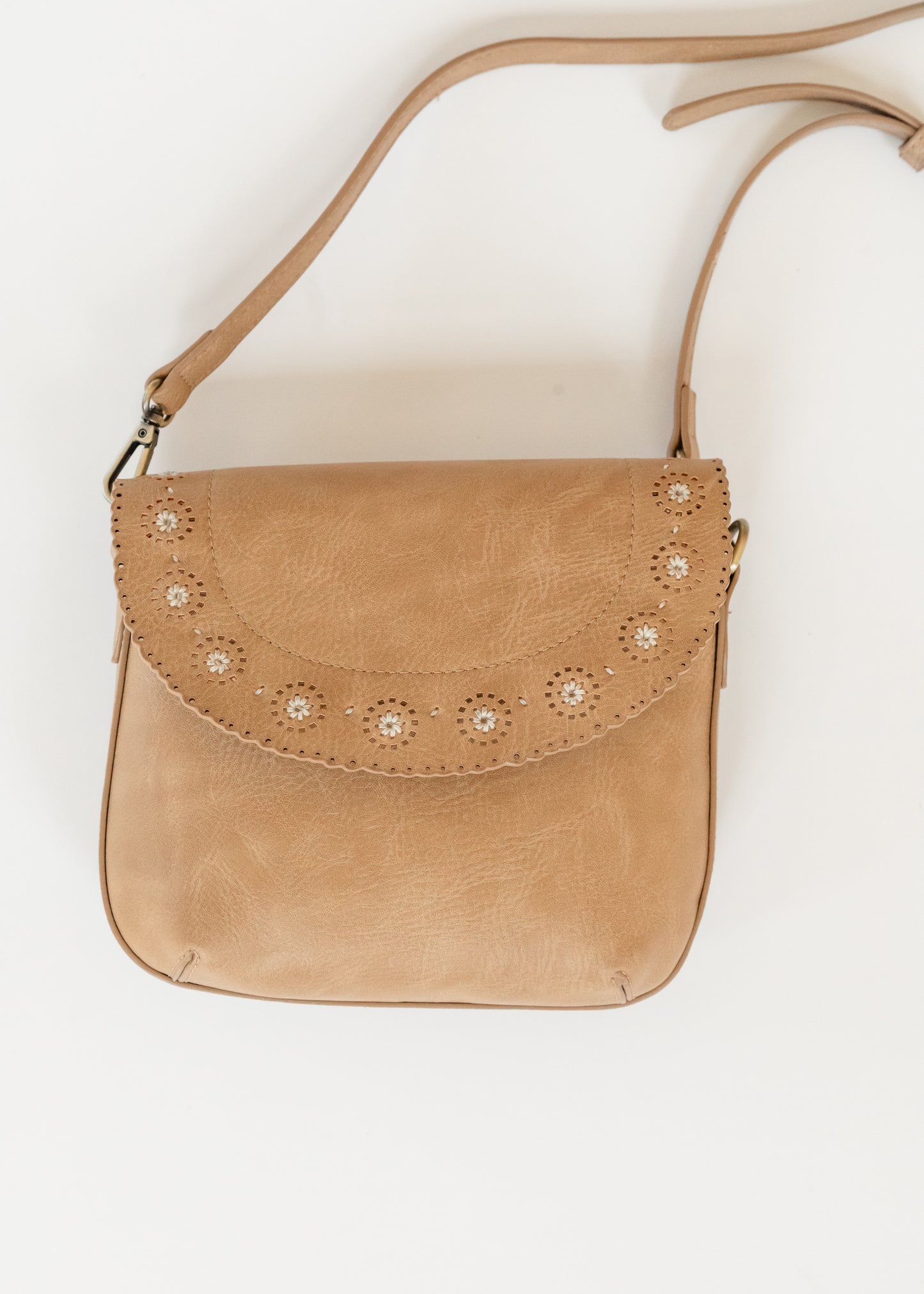 Daisy Flap Crossbody Accessory