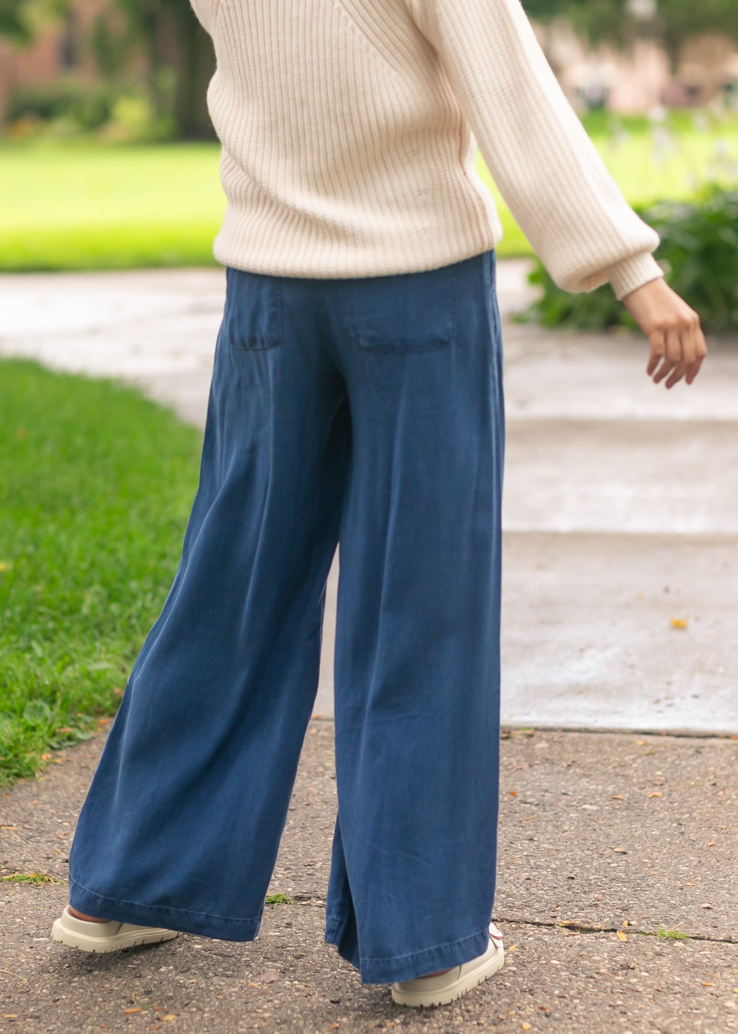 Dark Chambray Wide Leg Pants FF Pants