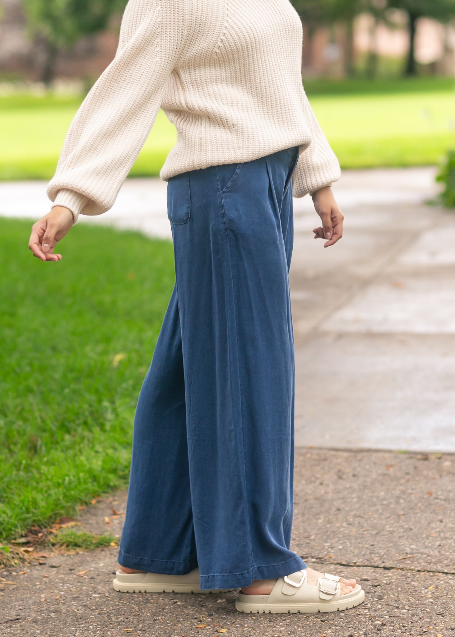 Dark Chambray Wide Leg Pants FF Pants