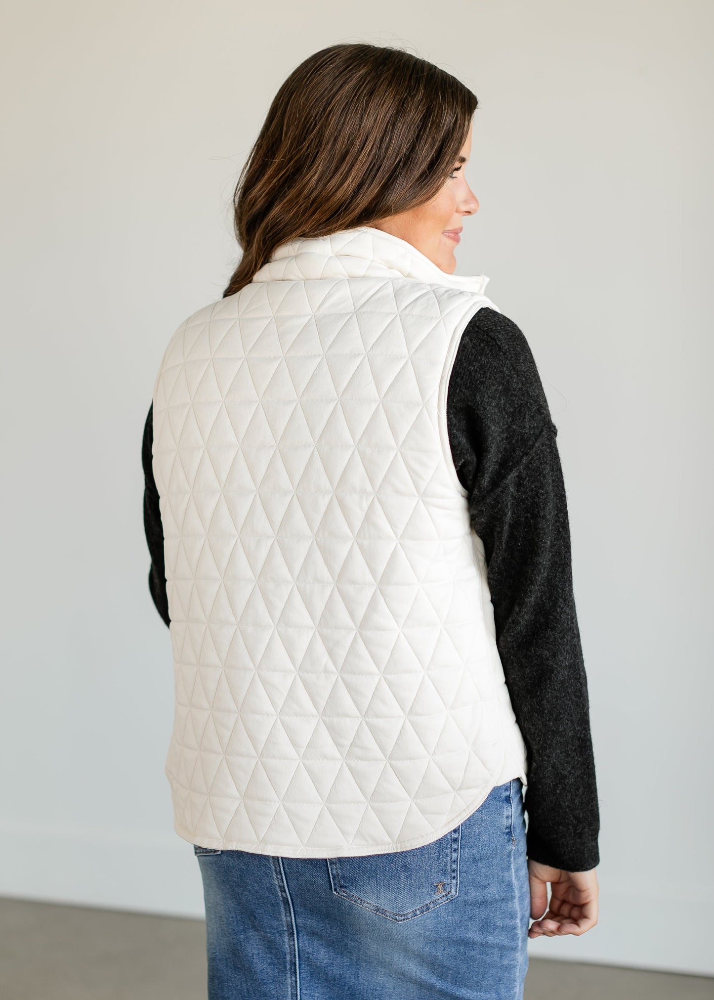 Diamond Quilted Zip-up Vest FF Tops