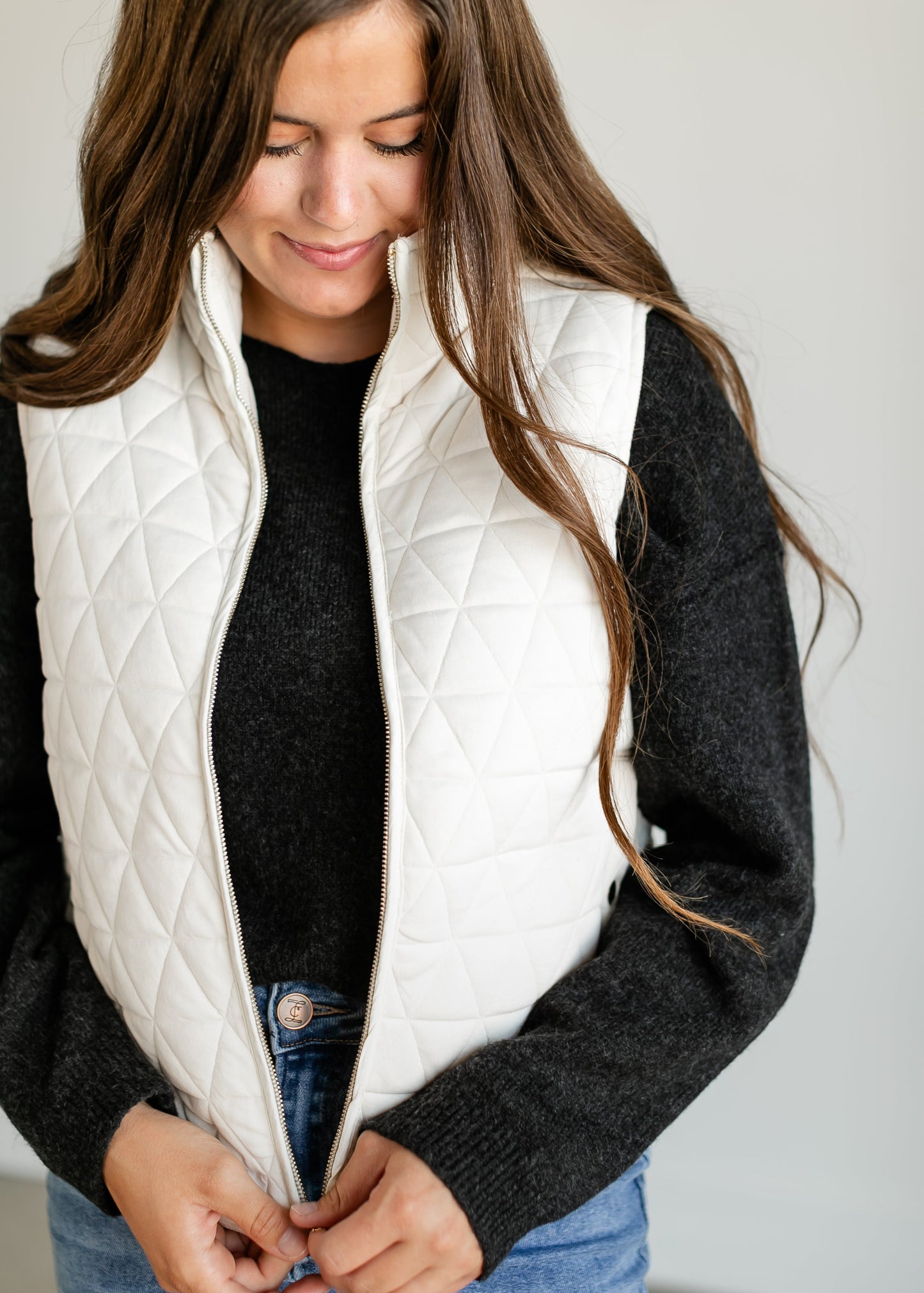 Diamond Quilted Zip-up Vest FF Tops