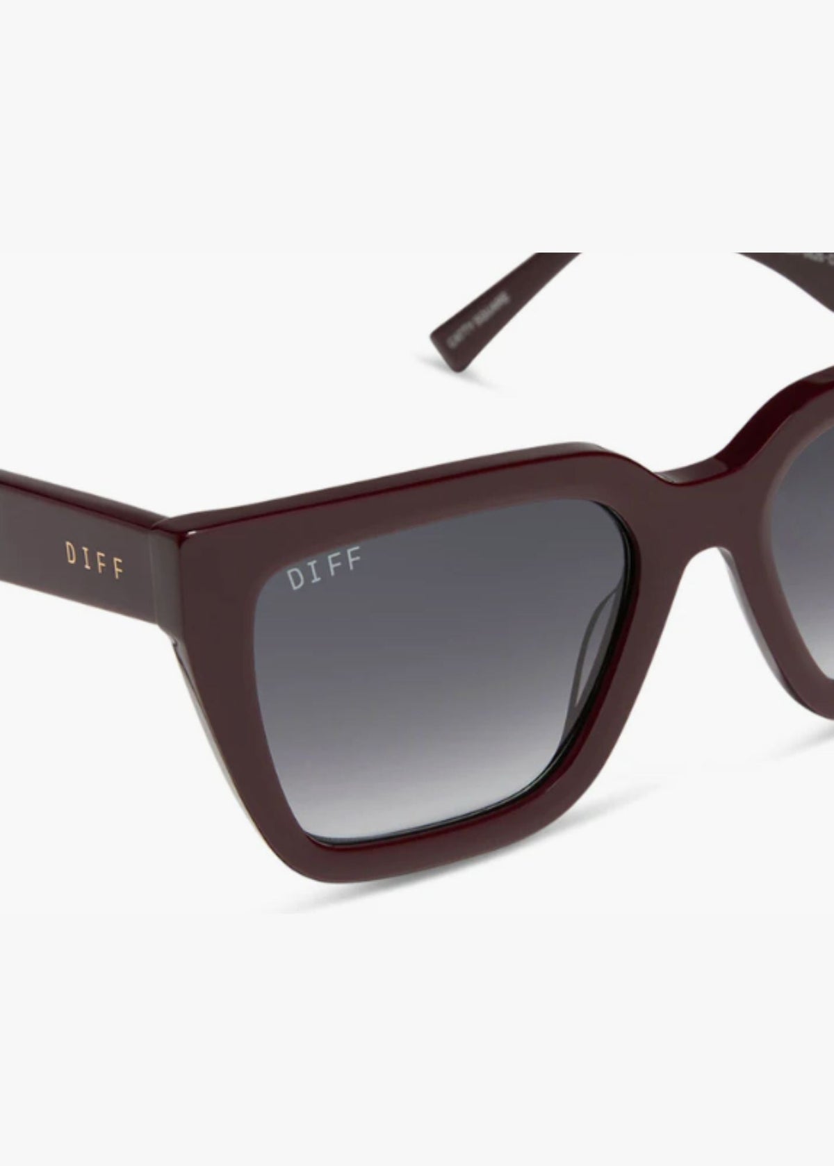 DIFF Eyewear Amara Square Sunglasses Burgundy Wine Gradient Lens Sammi Burgundy Small Cat Eye Sunglasses - Wine Lens | DIMA  main image 3