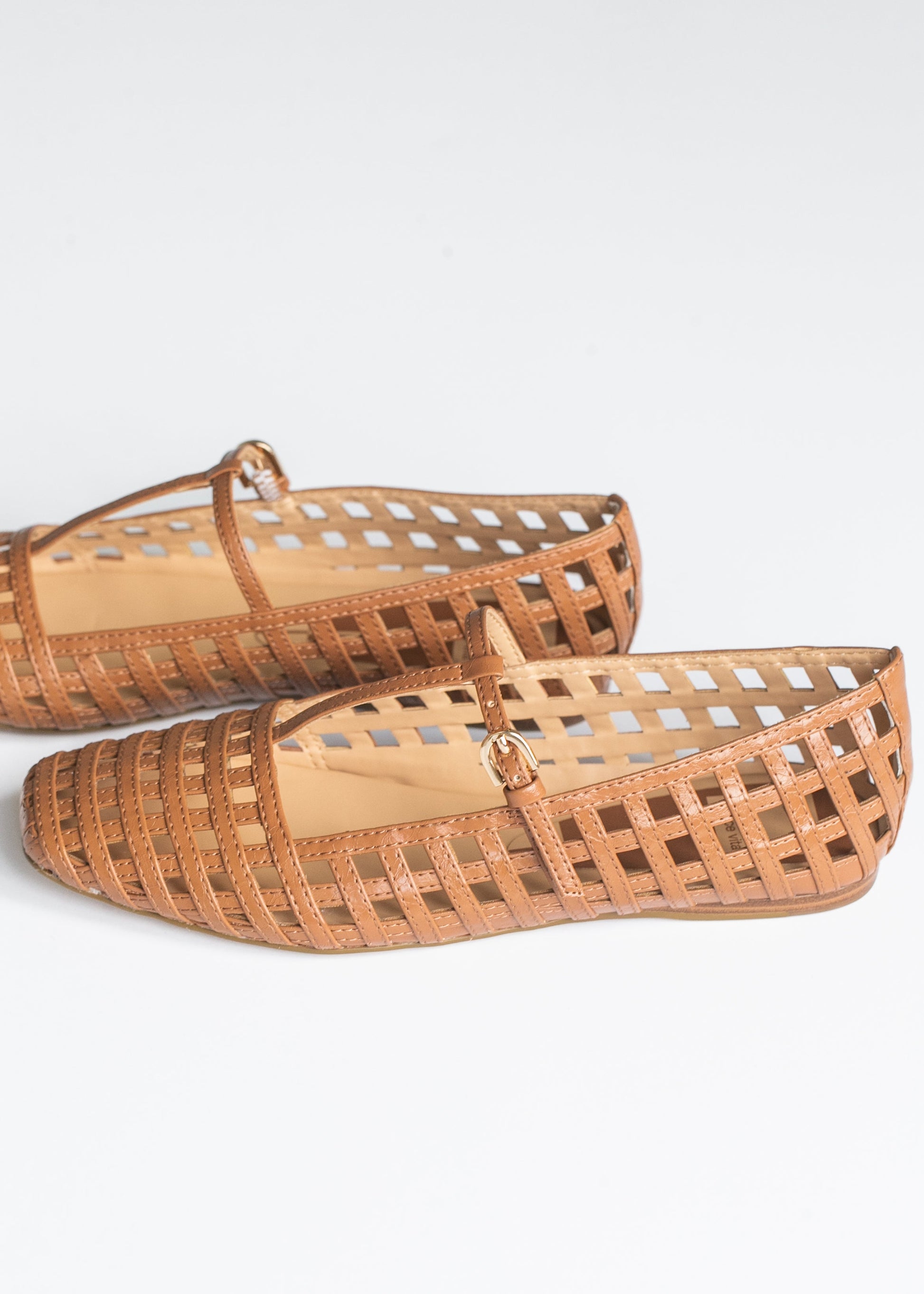 Dolce Vita® Rains Ballet Flats Saddle Stella Shoes