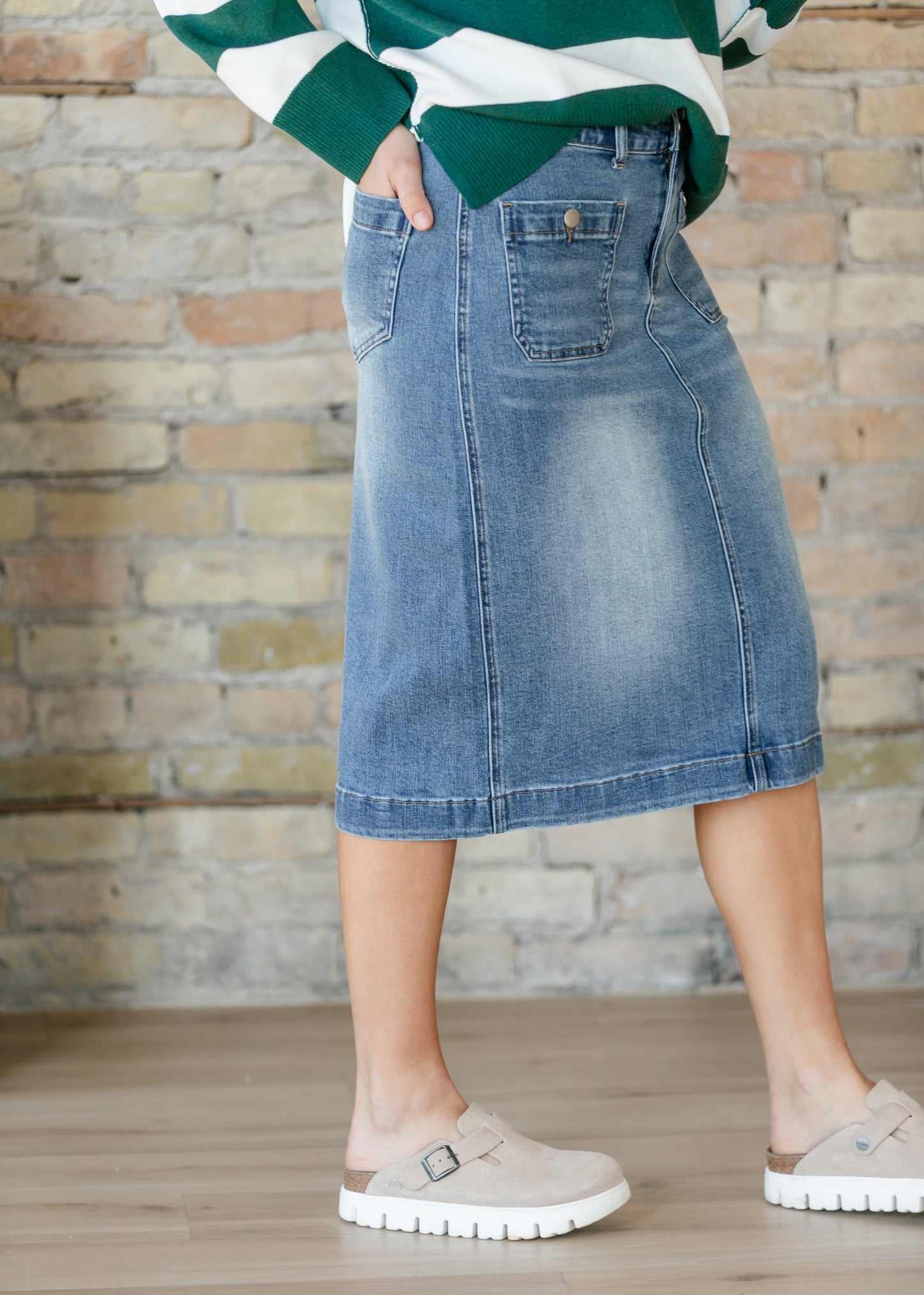 Elin Front Pocket Midi Skirt IC Skirts