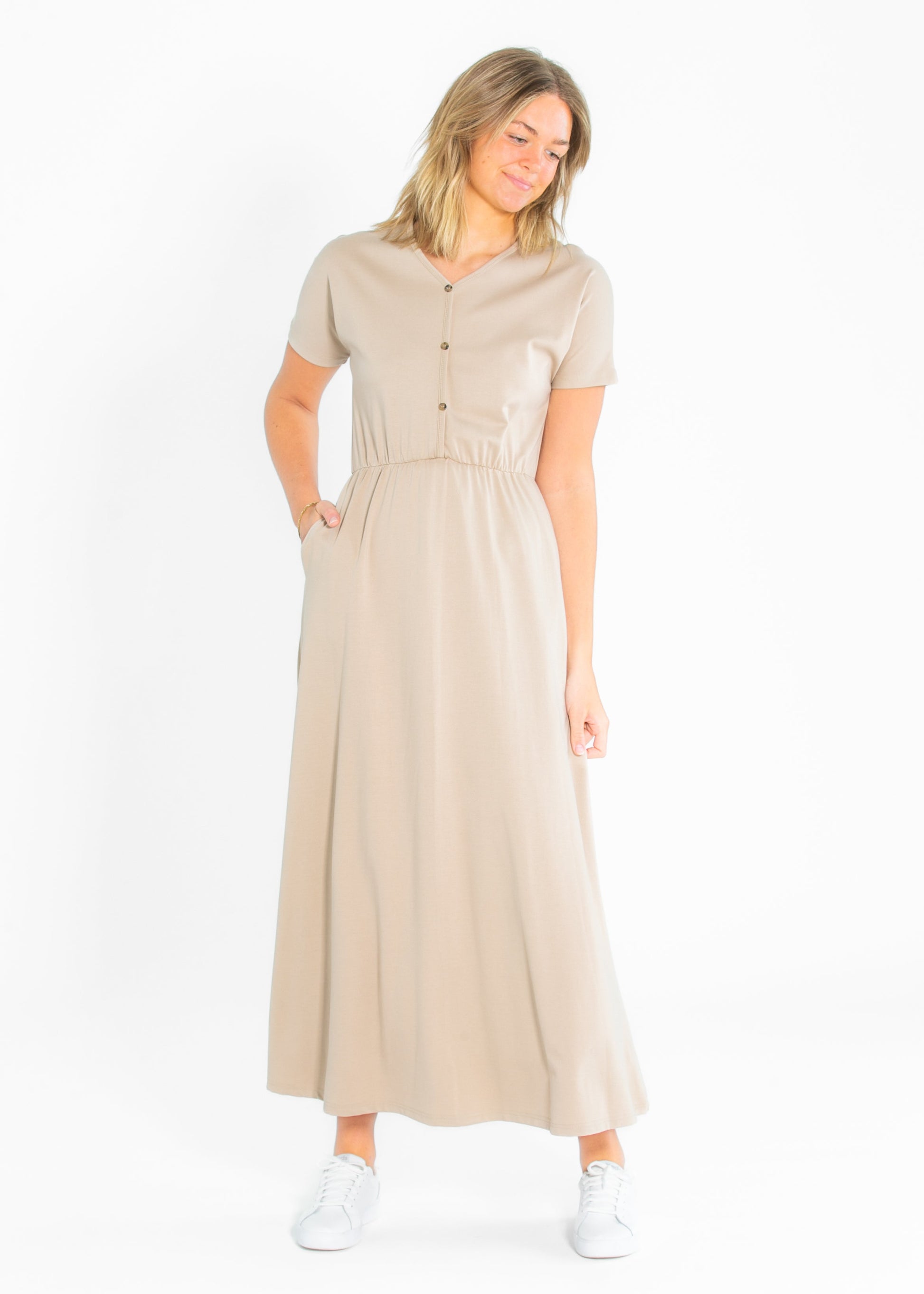 Ella Cinched Waist Maxi Dress IC Dresses