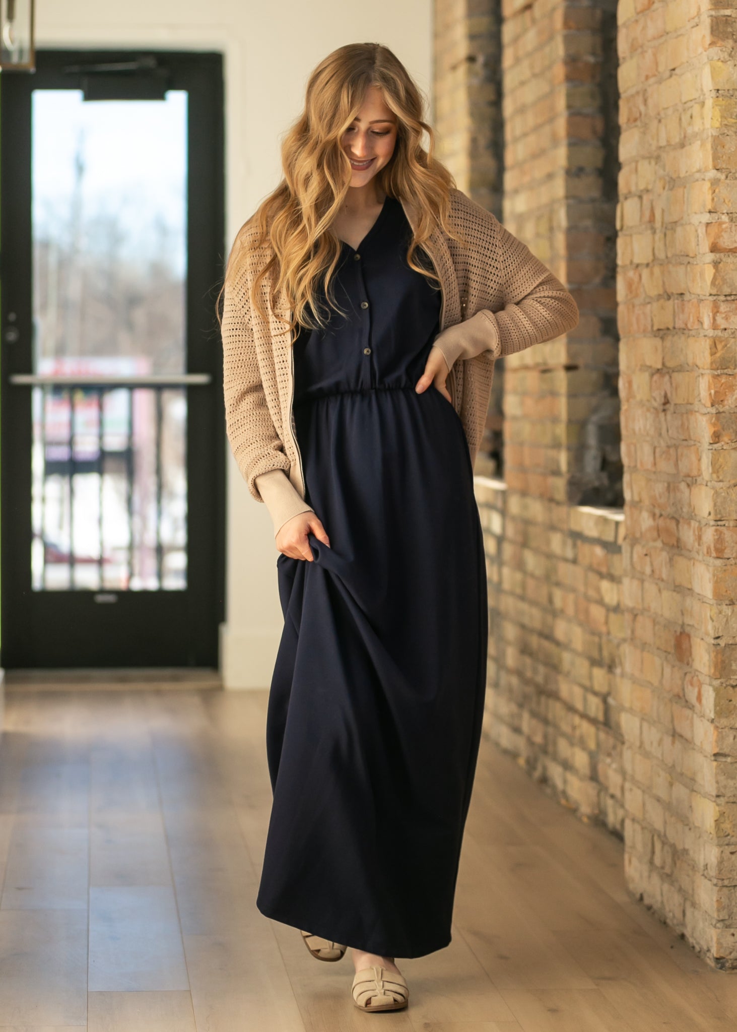 fitted waist maxi dress Fitted Waist Maxi Dress(MS285) Red / XS main image 0
