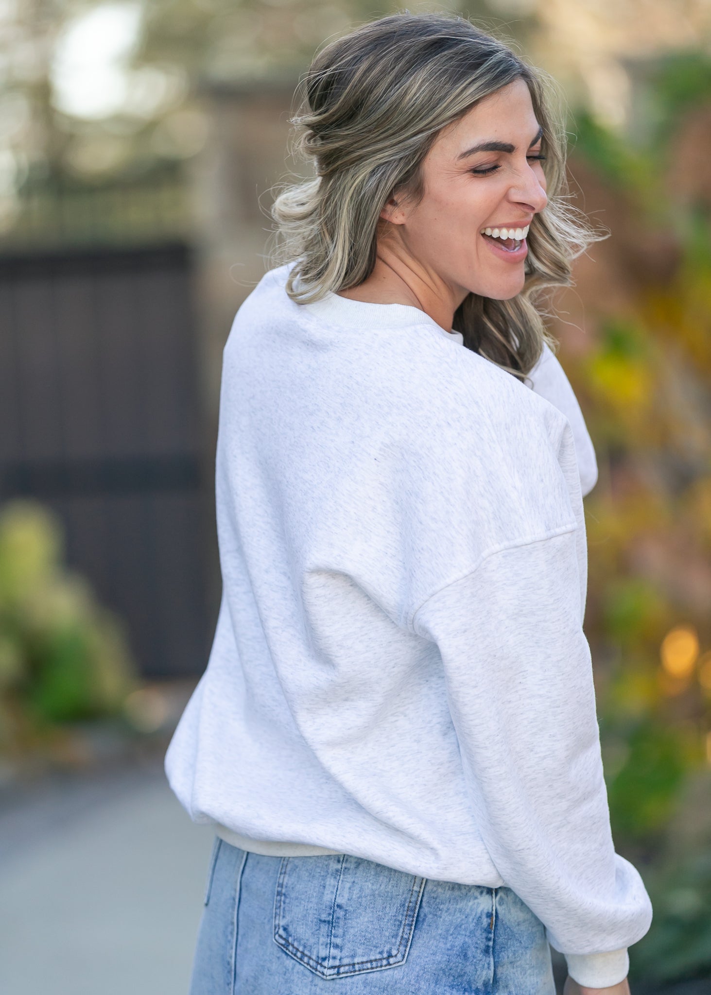 Embroidered Winter Graphic Sweatshirt FF Tops