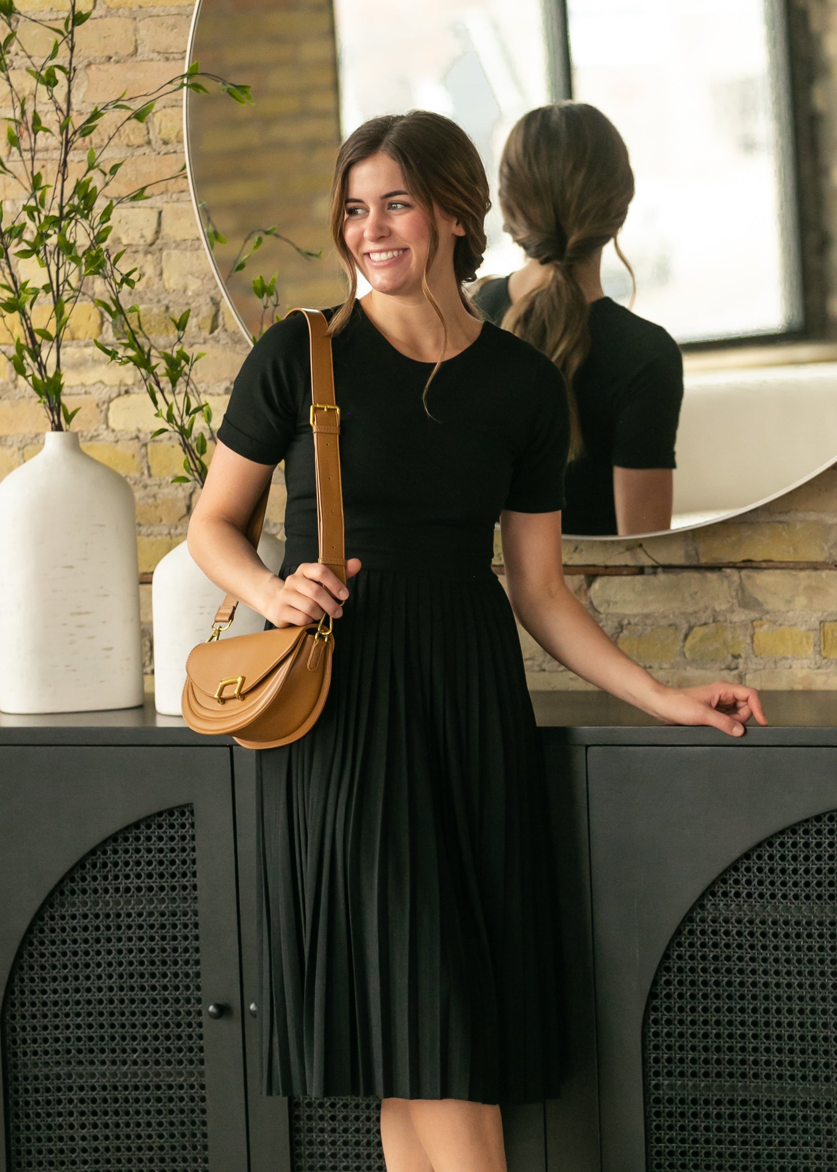 Emersyn Black Pleated Midi Dress IC Dresses