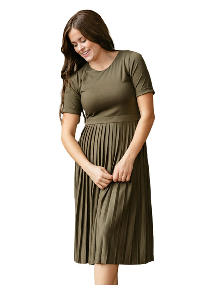 Emersyn Pleated Midi Dress IC Dresses