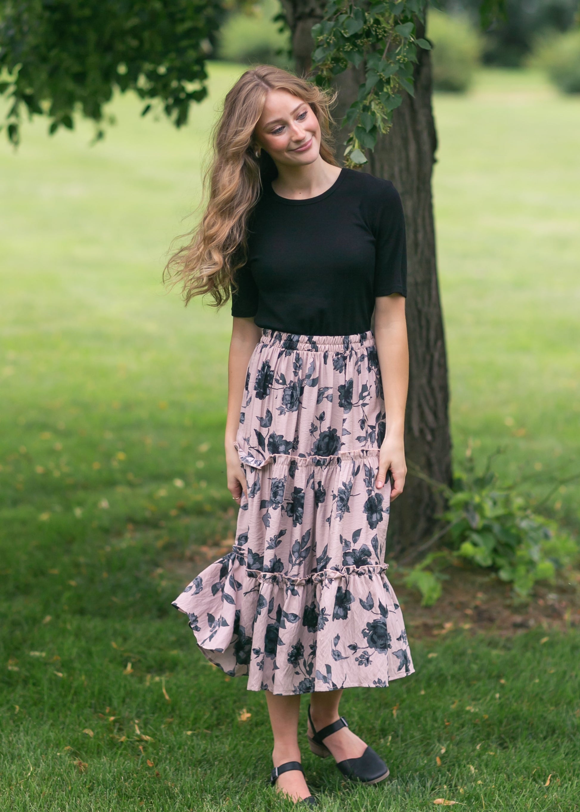 Essential Black Ribbed Half Sleeve Tee IC Tops