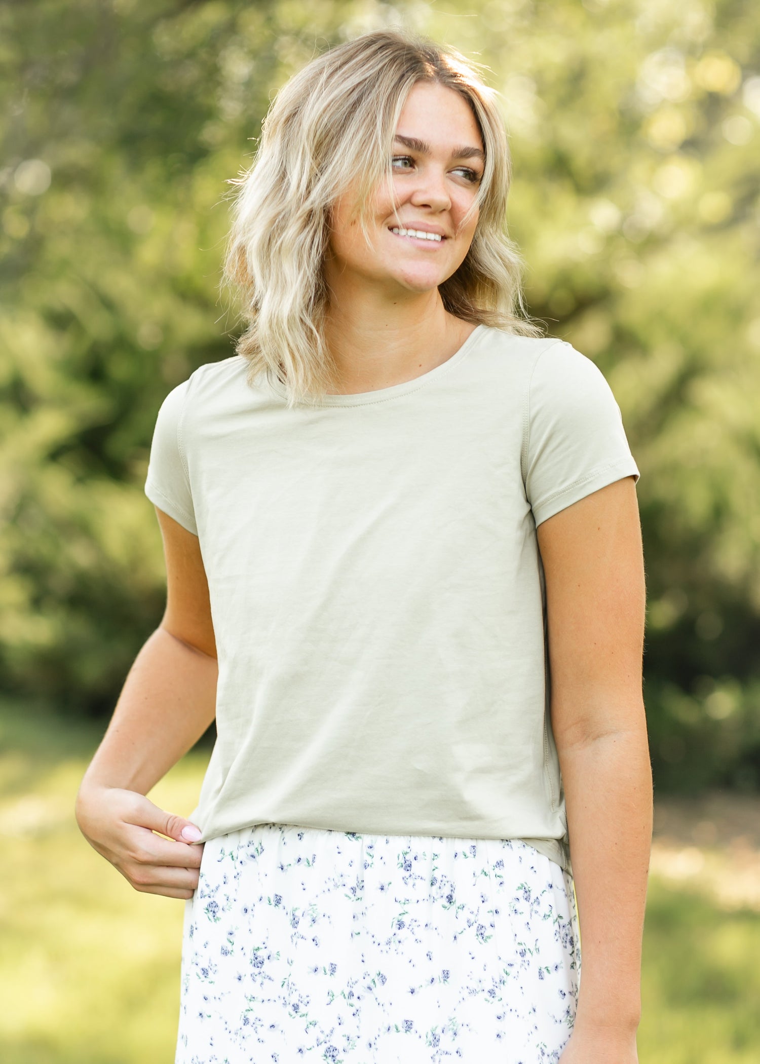 Essential Crew Basic Tee Sprig Green IC Tops