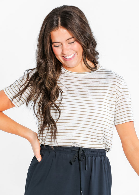 Essential Linen Short Sleeve Tee IC Tops