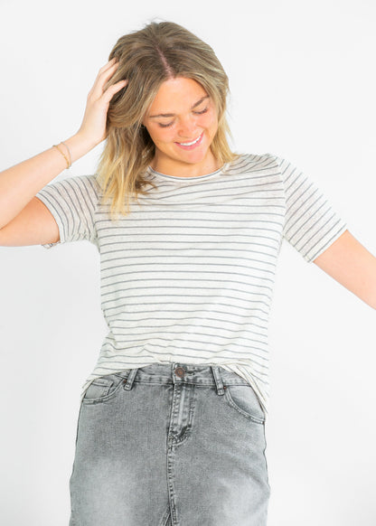 Essential Linen Short Sleeve Tee IC Tops