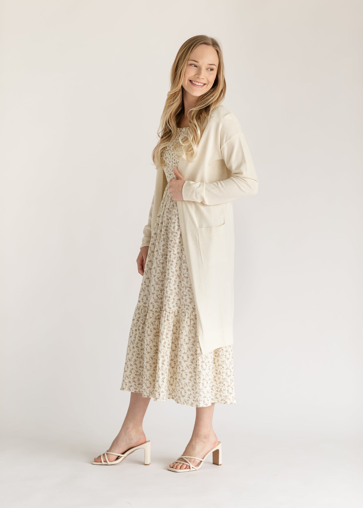 Essential Long + Soft Cardigan IC Tops Cream / XS