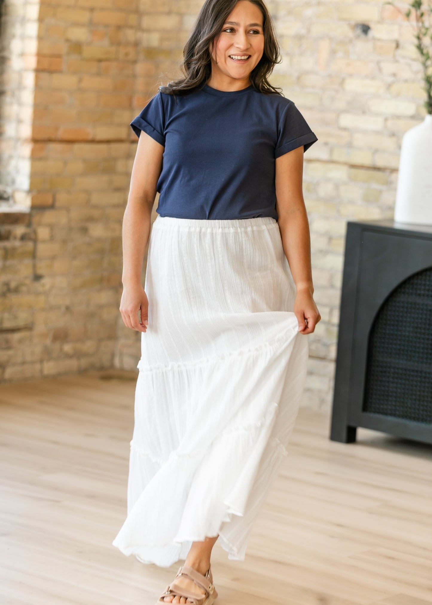 Essential Navy Short Sleeve Basic T-shirt IC Tops