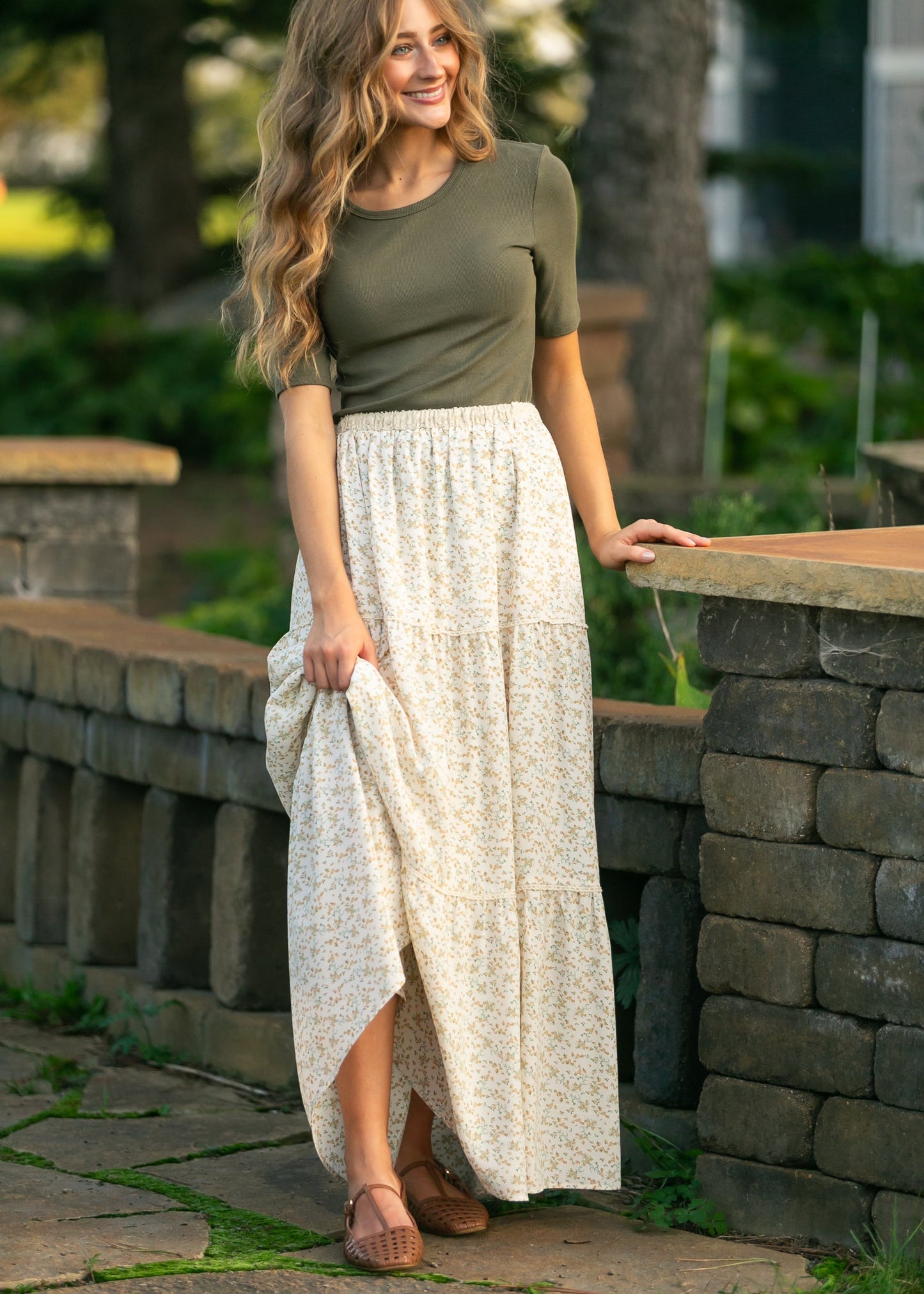 Essential Olive Ribbed Half Sleeve Tee IC Tops